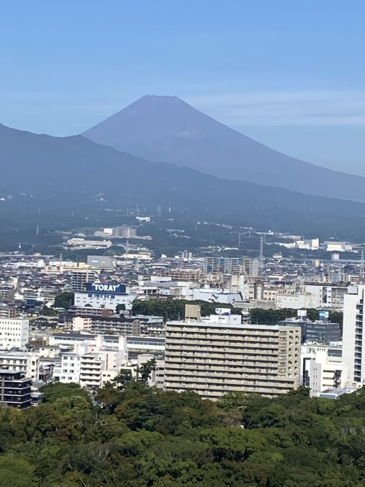 富士山と障害灯取替工事